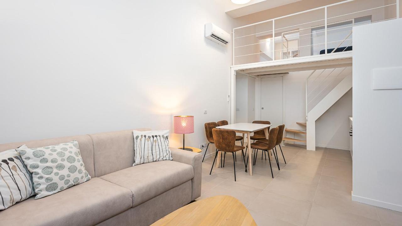 Classbnb - Due Moderni Appartamenti A 1Km Dall'Arco Della Pace Milan Exterior photo
